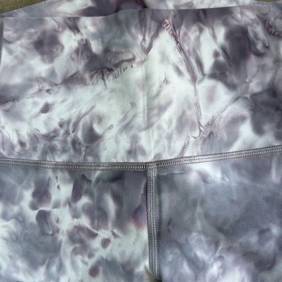 Lululemon Align Pant 28” - Picture 4 of 7